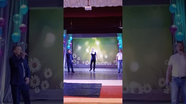 выставляем звук на сцене 08.03.2024