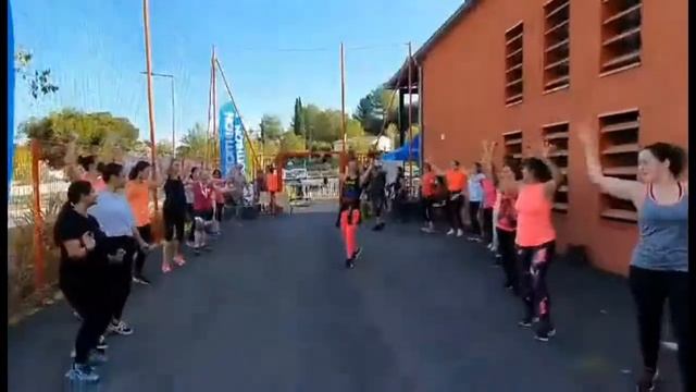 Zumba Octobre Rose C'Fit STUDIO DECATHLON