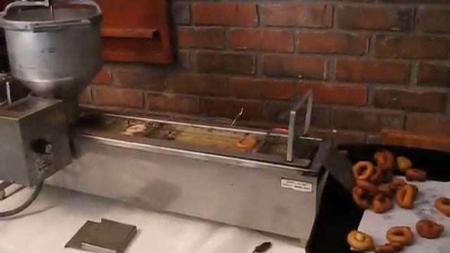 Mini Donut or Doughnut maker...