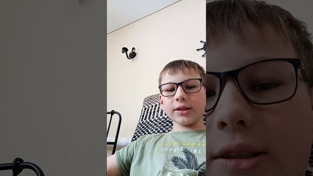Мы в заброшку лезли...