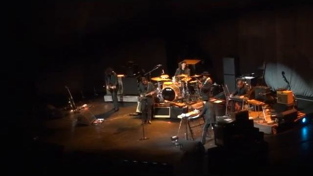 Bob Dylan live at Manchester Evening News Arena - Leopard-Skin Pill-Box Hat 2011-10-10