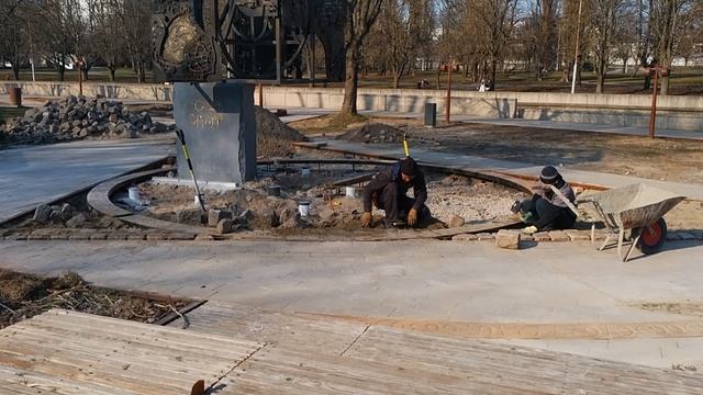 Скульптура Леонар Эйлер. Остров Канта. Строительство.