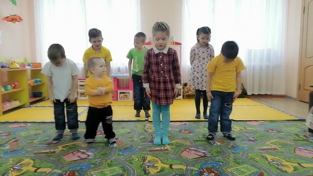 Динамическая пауза в младшей группе "Маячка"