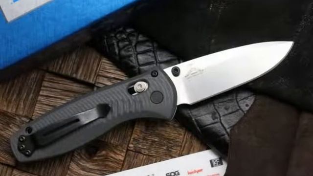 Складной нож Benchmade Mini Barrage 585-2
