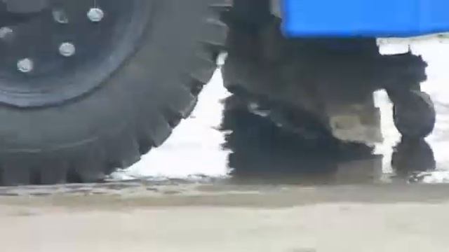 Универсальная уборочная машина УКМ 2500  АО 'Кургандормаш' 1
