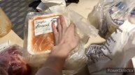 Мы это сделали, было трудно! Я выкинула ёлку ещё до нового года🤷