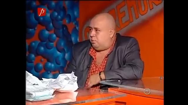Trăsniții sezonul 15 episodul 14 Iubita oficială