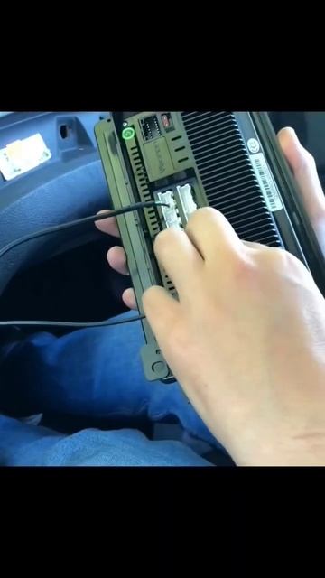 How to install Eonon Apple CarPlay head unit in BMW E46? #bmwe46