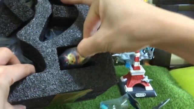 Unboxing Pikachu Poncho Figure - Resin Mega Charizard X & PikachuXAsh’s Greninja (Tokyo Tower)