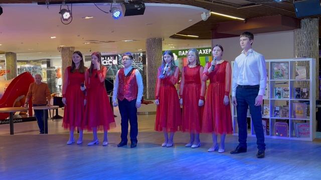 "Не забывайте подвига солдата" муз. и слова А. Колесникова, исп. вокальный ансамбль Элегия