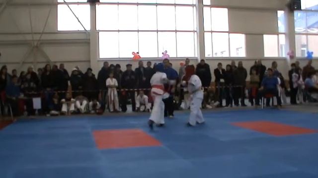 Открытый Чемпионат Кривого Рога,24.11.13г.,Оганесян Арсен(Кривой Рог,сиро)-Чепа Денис(Н.Каховка)