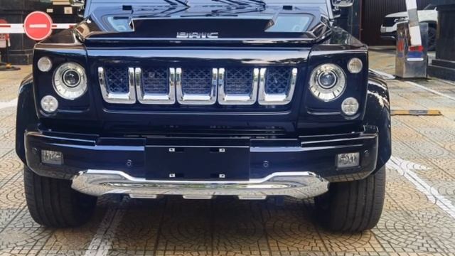 Baic BJ80 về Việt NamXe Trung Quốc"nhái" Mercedes G63