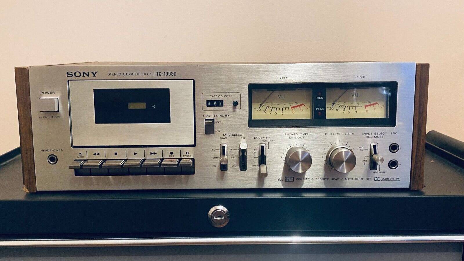 Стереокассетная дека Sony TC-199SD.-Япония-1977-1978-год