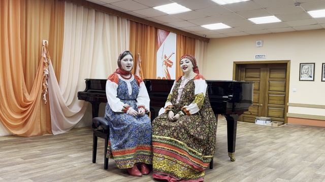"Со вечера я капустку садила" песня Алтайского кр.
"Ой, подружка, запевай-ка"страдания Алтайского кр