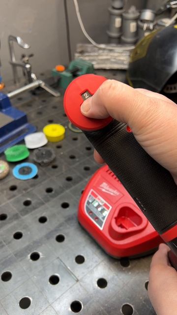 Распаковка Milwaukee M12 right angle die grinder
