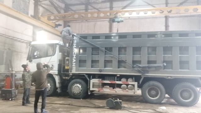 Полог на Шахман 4-х осный установлен. Изготовление, установка, отправка пологов на самосвалы.
