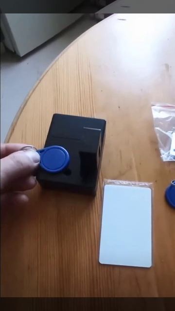 Заамок с RFID ключём.