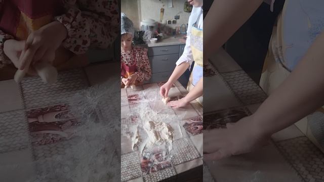 Жаворонки из теста.