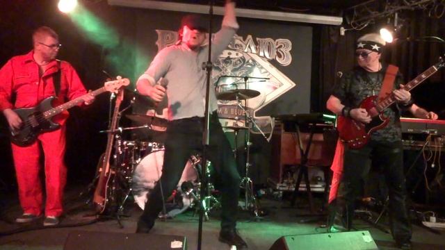 Grandfuzzers - T.N.U.K (Grand Funk Railroad cover) Rhythm & Blues cafe