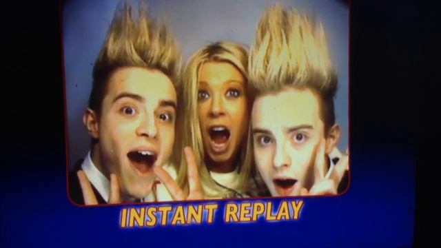 JEDWARD AND TARA REID PHOTOBOOTH