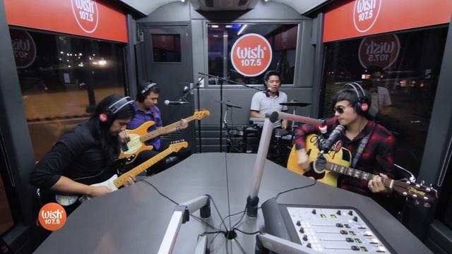 Callalily performs "Miles Away" LIVE on Wish 107.5 Bus