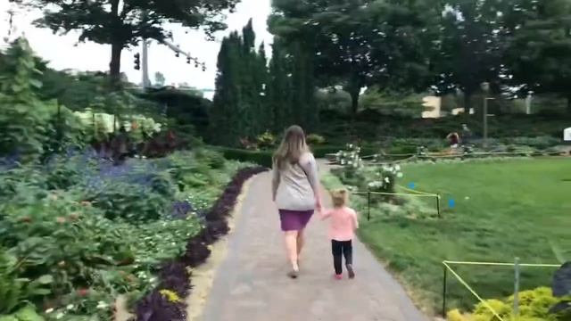 Суббота выходной! Прогулка по Sunken Gardens in Lincoln, NE