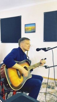 Долго ль коротко пронесутся дни...