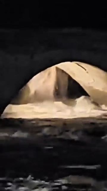 1000 year old Roman bridge gets destroyed by flash flood in Talavera de la Reina, Spain