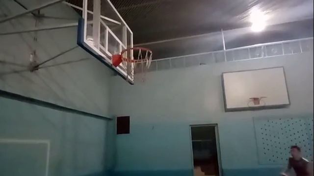 Данк)
