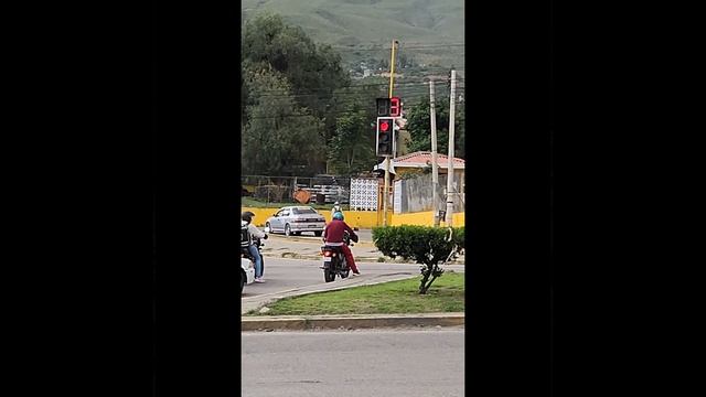Говорят он и сейчас там