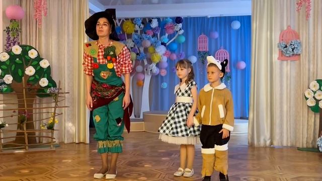 🌼✨ В нашем детском саду прошел волшебный весенний утренник по мотивам сказки «Изумрудный город»! 🌈