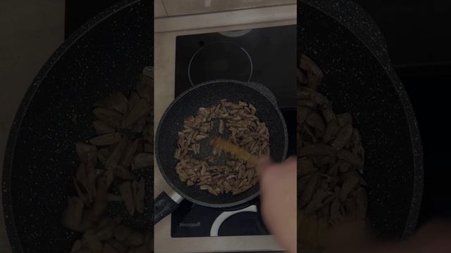 4. Салат "Сытный" с сердечками