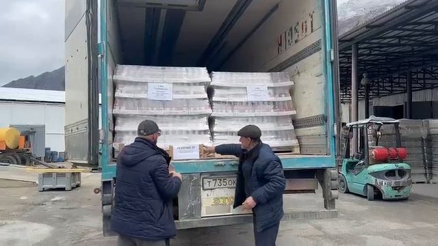 Дагестан направил около 40 тон консервов в новые регионы России