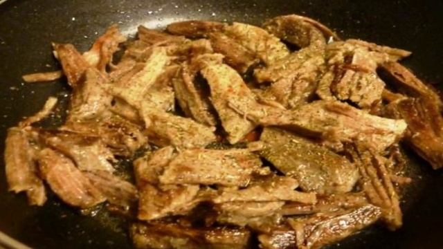 Салат с редькой и мясом
