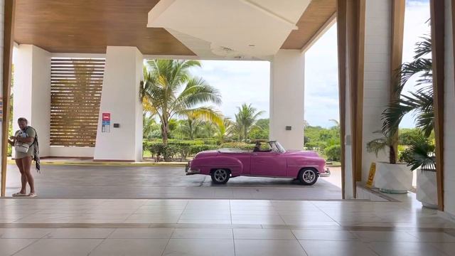Classic vintage American car taxi @ Muthu Cayo Guillermo Rainbow - Caya Coco Cuba June 11, 2023
