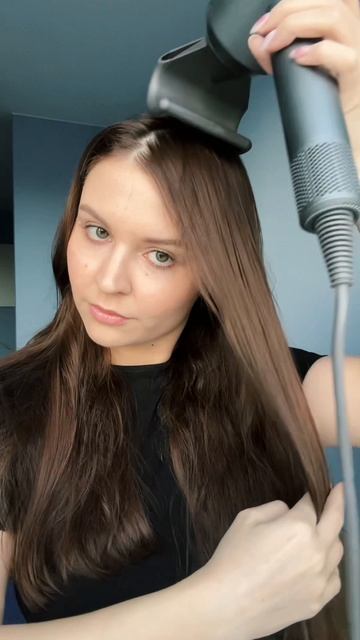 Артикул на фен с насадкой для разглаживания: 166068075