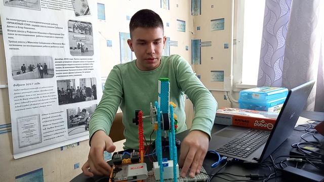 Сверлильный станок Литвина Двитрия в колллективе Робототехника Дворца творчестива