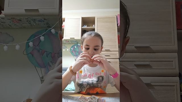 Распаковка Киндер сюрприза🐣