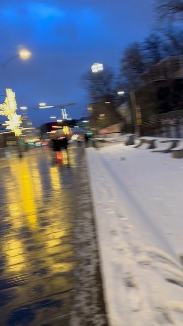Прикольная автозаправка в центре Москвы