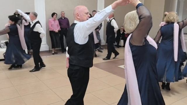 "Однажды в декабре". Н.Чернякова и студия танца "Респект 60+"💝