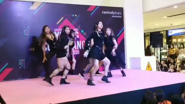 Ice Cream- Blackpink And DUN DUN - EVERGLOW Cover Dance