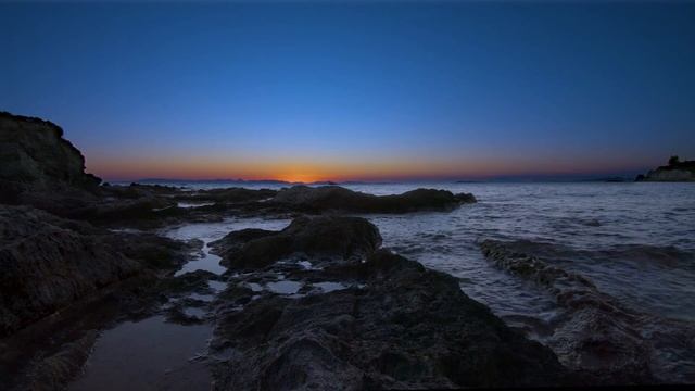 Ambient Atmospheric Music 🎵 & the Aegean Sunset ☀️ | 4K 60fps UHD | Calming sea sounds for sleeping