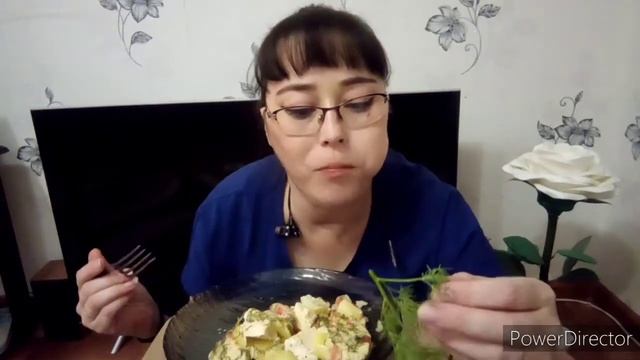 MUKBANG / ЗАПЕЧЕНАЯ КУРИНАЯ ГРУДКА С КАРТОФЕЛЕМ ПОД СЫРОМ/Baked chicken breast