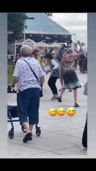 Бабуля жгет)