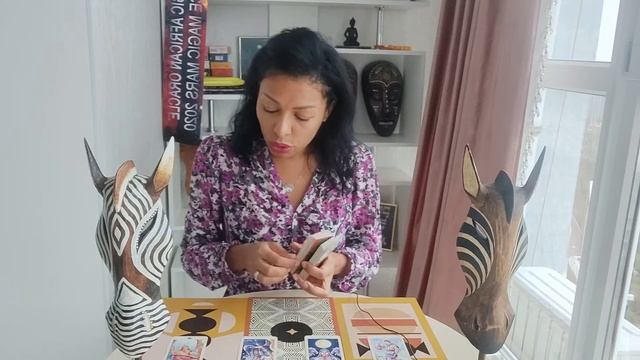 Таро онлайн расклад: ЧТО СКРЫТО ОТ МОЕГО ПОНИМАНИЯ