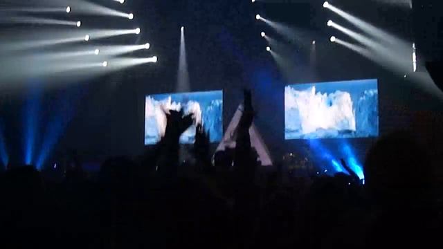 30 Seconds To Mars - A beautiful lie @ Atlas Arena, Łódź (8.11.11)