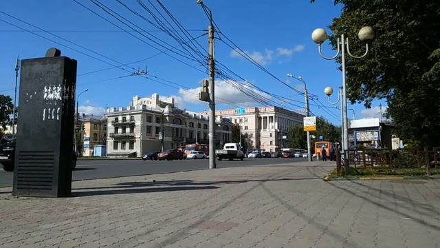 Нижний Новгород, вид снизу. Васенко 1 - Коминтерна 117