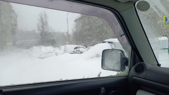 снег 22 марта 2025