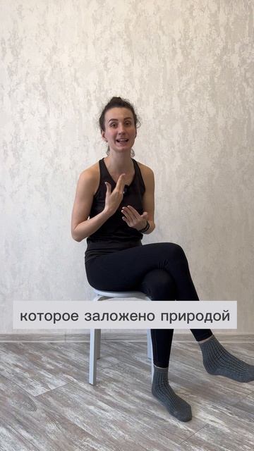 Хотите здоровые плечевые суставы, а тренироваться времени нет? Дайте им хотя бы эти движения на 1мин