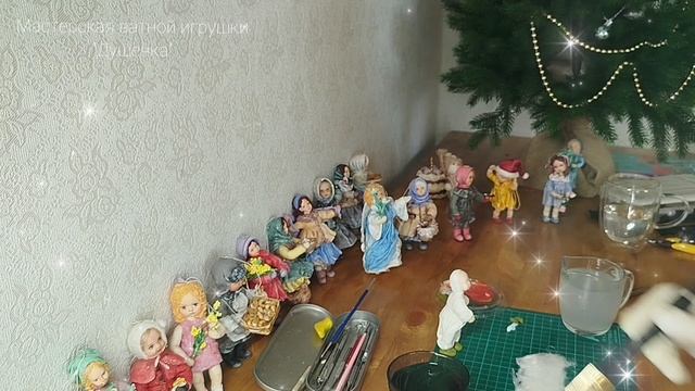 Любаша с братцем Егоркой на прогулке